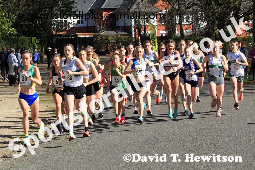 Womens Under-17s 5k, 2022 Northern 12 and 6 Stage Road Relays,  Birkenhead Park, Birkenhead, Wirral.  Photo: David T. Hewitson/Sports for All Pics